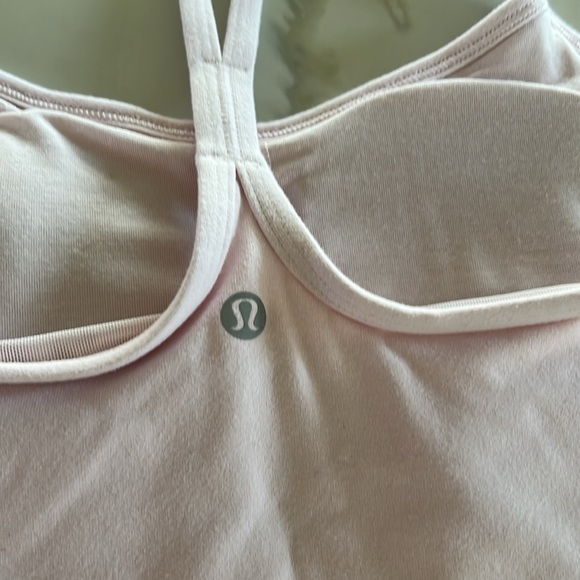 Lulu lemon workout clothes (price includes all items) - Picture 5 of 16
